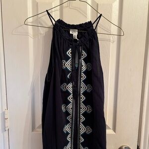 Embroidery Detail Textured Top